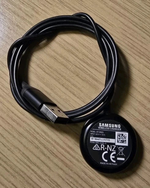 Genuine Samsung Galaxy Wireless EP-OR825 USB Charger For Watch Active