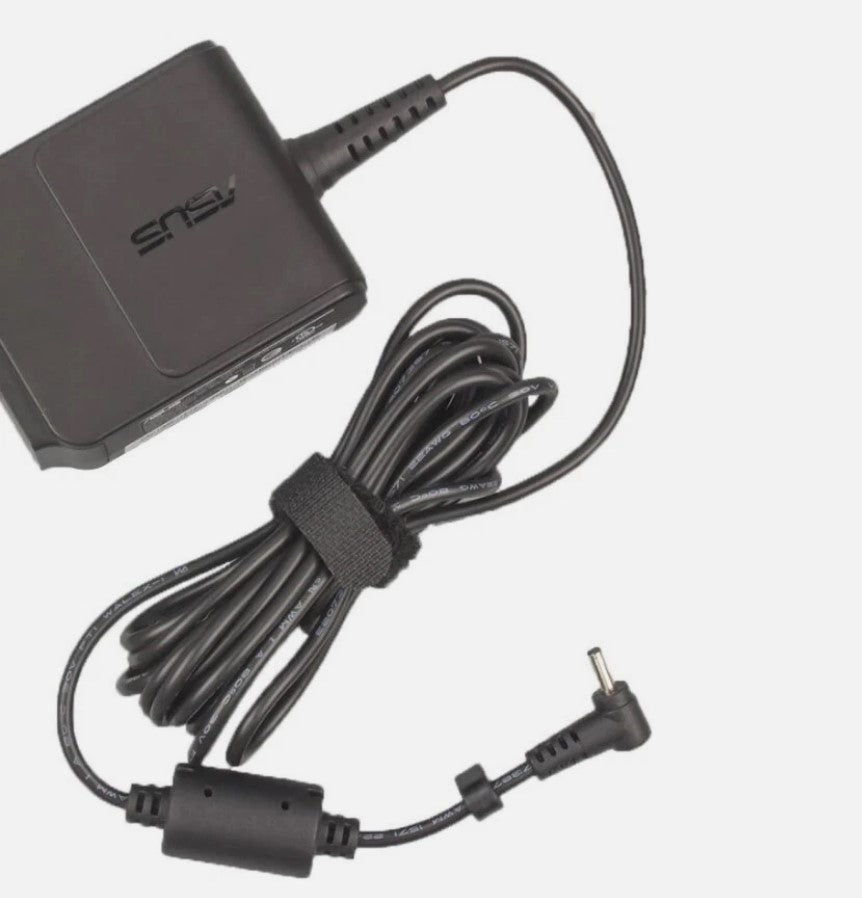 Original ASUS 19V - 1.58A -30W AC Power Supply Charger Tiny Pin 2.5mm x 0.7mm