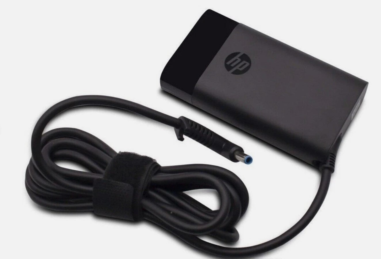 HP Blue Pin Laptop Charger 135W 19.5V - 6.92A Blue Tip With power lead