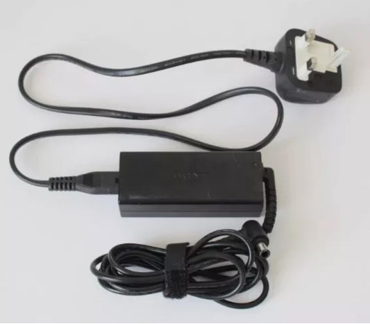 GENUINE SONY LAPTOP CHARGER 19.5V - 2.3A, 45W  WITH POWER LEAD