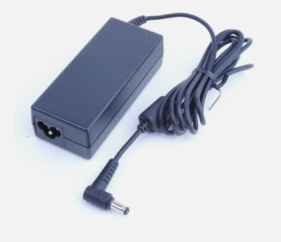 DELTA Charger  65W 19V 3.42A AC ADAPTER FOR 5.5MM X 2.5MM PIN POWER  Toshiba Pin