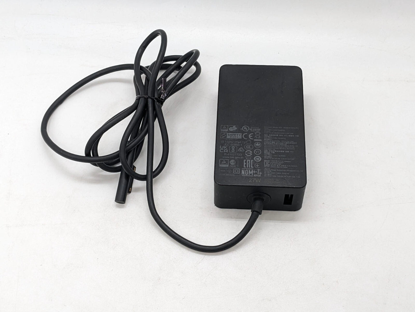 Microsoft 1932 15V 8A 127W power supply adapter cable charger + Power Lead