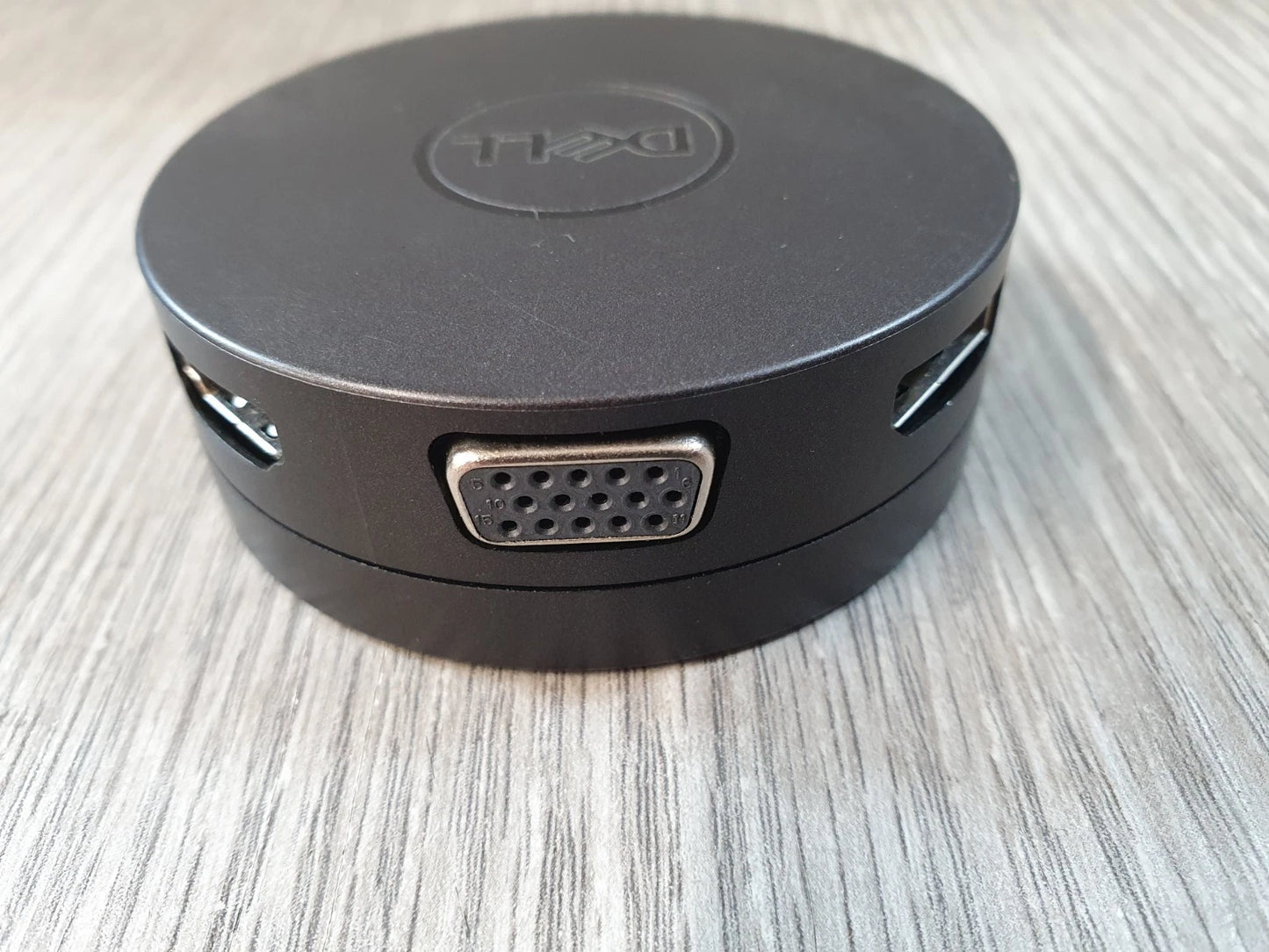 Dell DA300 USB-C Mobile Adapter Dock 6-in-1 HDMI DisplayPort VGA Ethernet USB