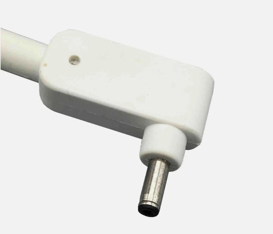 Acer Original white Power Supply Charger 19V 2.37A (45W) 3.0mm *1.1mm (small pin)