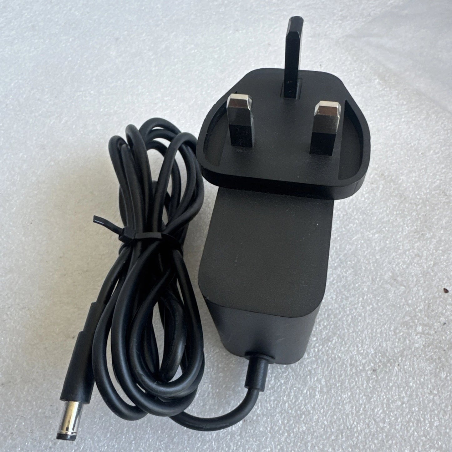 Segway Ninebot Kick scooter E2 Model NBW25d201D5N Power Supply 24.2v 1.5A