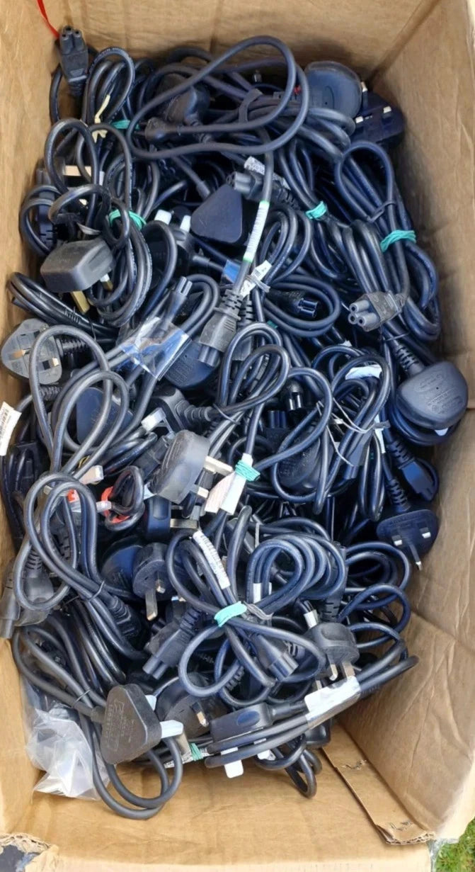 Uk Plug C5 Clover Leaf Power Cable Cloverleaf Mains Lead X 10 JOBLOT