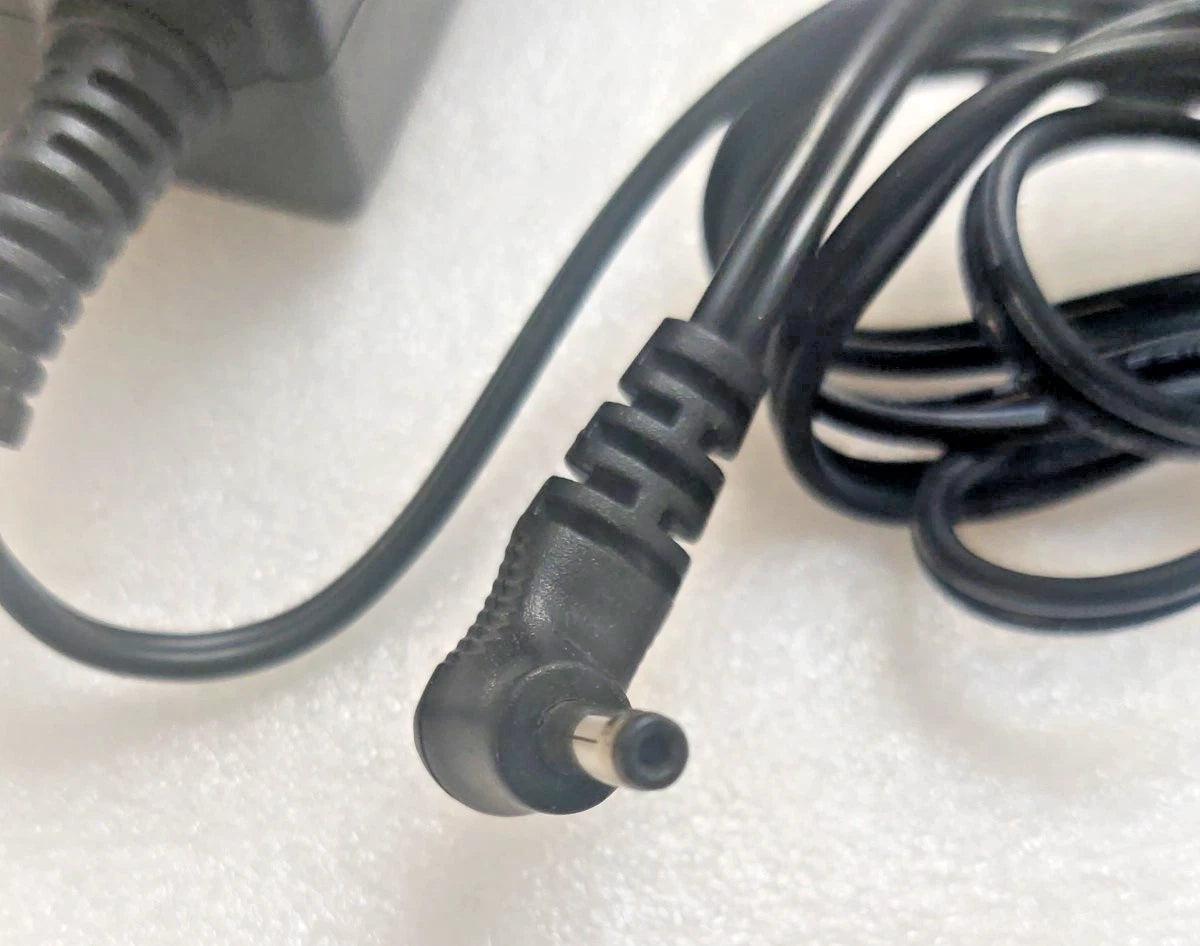 Genuine Lenovo 20W Switching Adapter ADS-25SGP-06 05020E 5V 4A