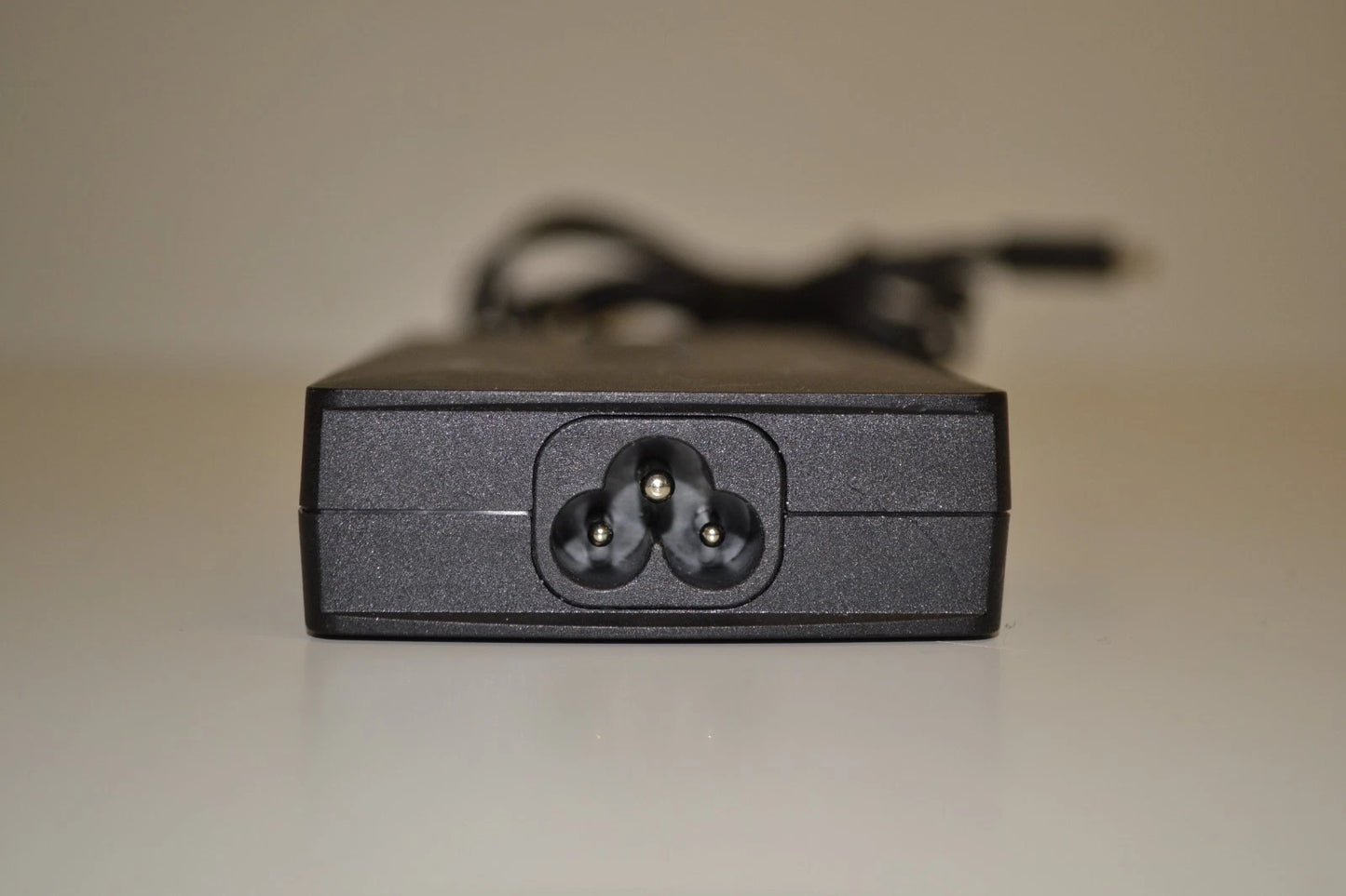 Aero gigabyte USB-C type C 130w A22-130P1A power adapter with power lead