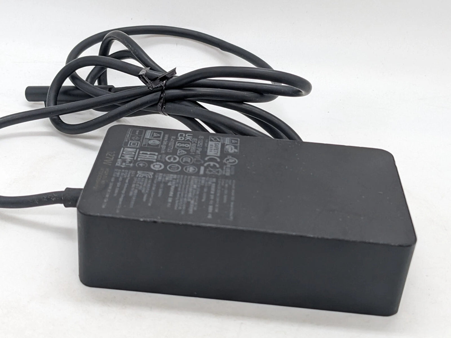 Microsoft 1932 15V 8A 127W power supply adapter cable charger + Power Lead