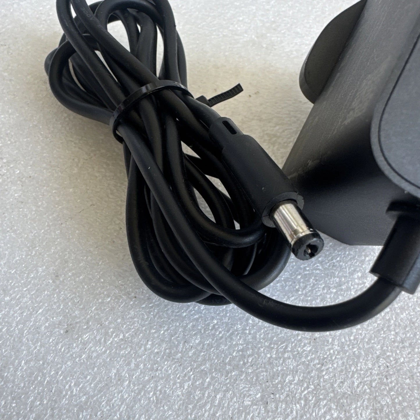 Segway Ninebot Kick scooter E2 Model NBW25d201D5N Power Supply 24.2v 1.5A