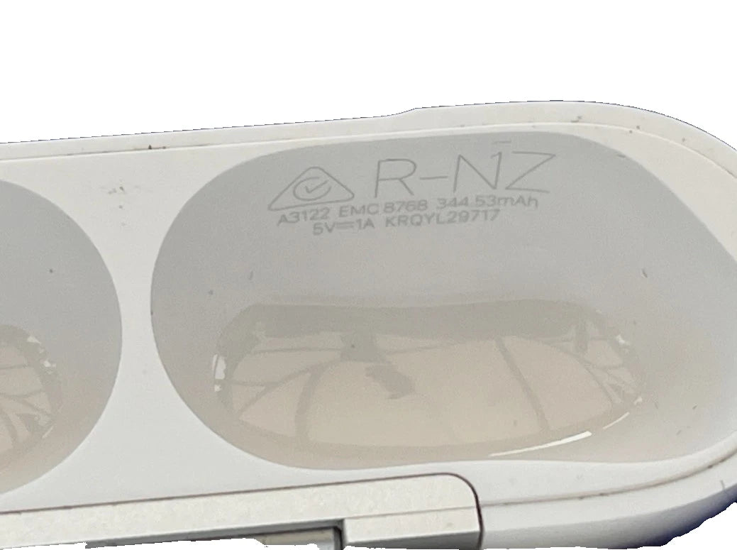 Genuine Replacement Apple AirPods Pro 3rd Gen Charging Case A3122 USB-C MagSafe